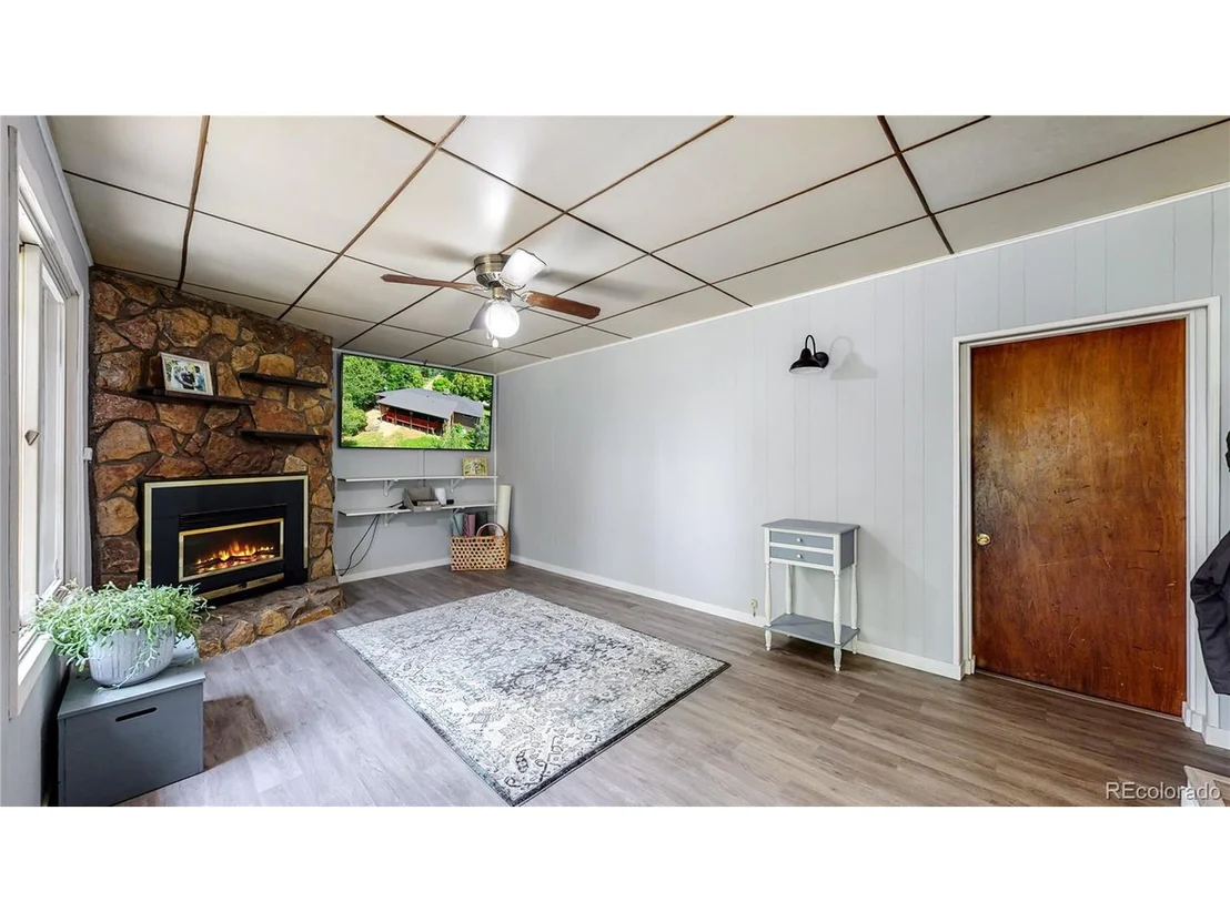 Photo of 4469 Dover St