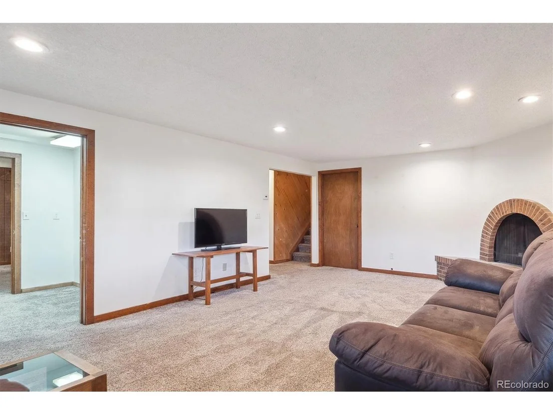 Photo of 8 Morningside Dr