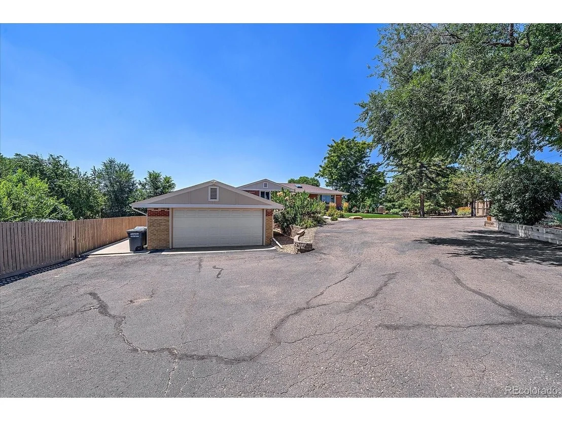 Photo of 7980 Barber Dr