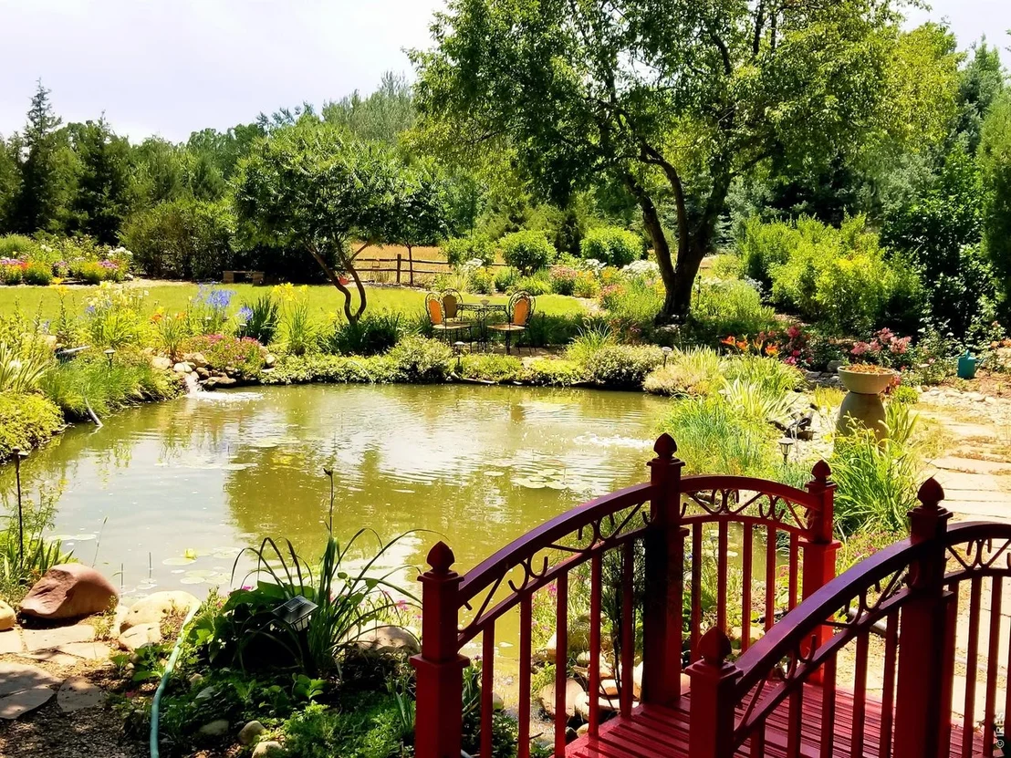 Photo of 7598 Estate Cir