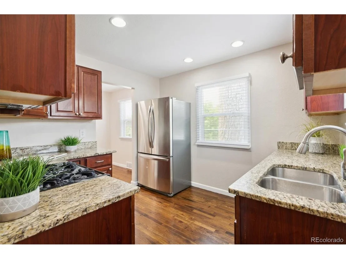Photo of 1160 Wabash St
