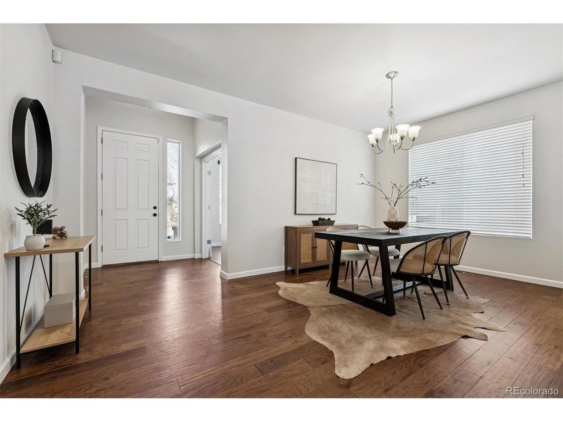 Photo of 6348 Union Ave