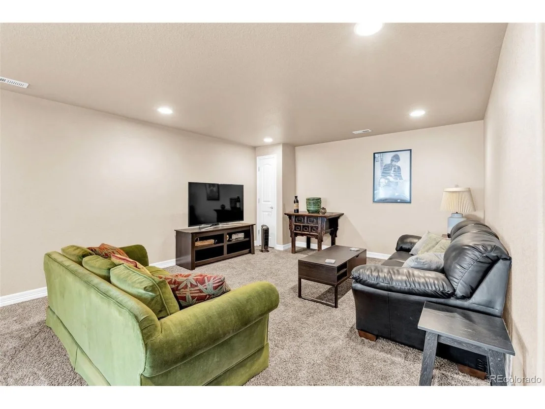 Photo of 5175 Clarence Dr