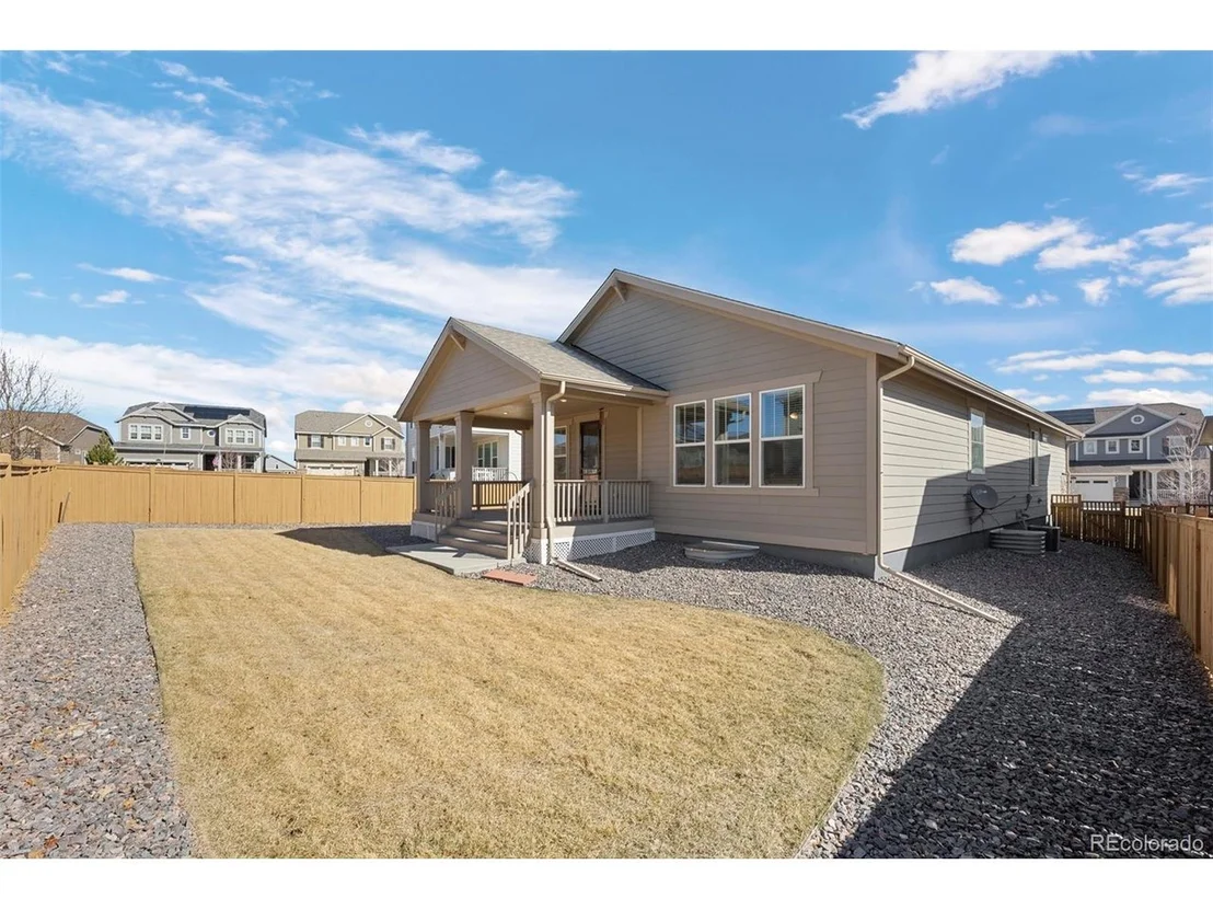 Photo of 8741 Ginkgo Loop