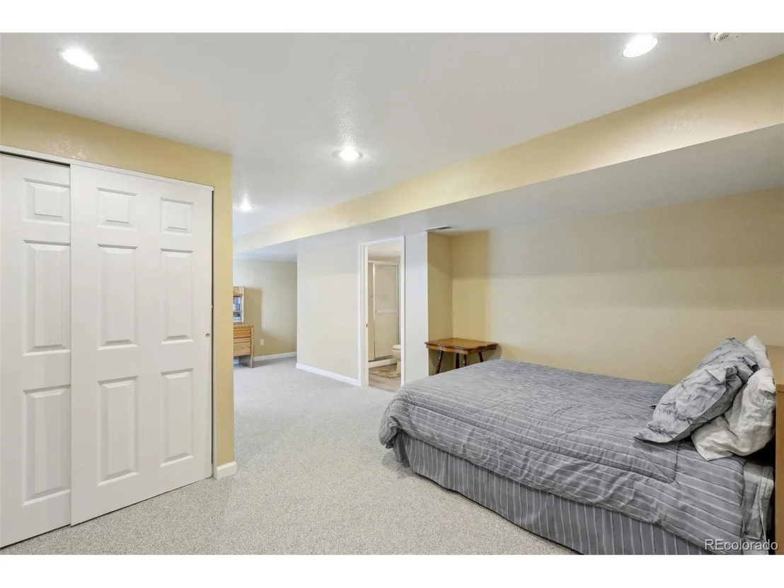 Photo of 6726 W 97th Cir