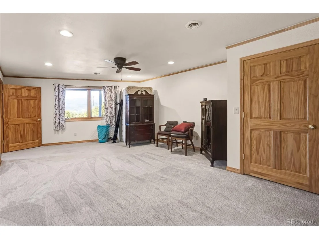 Photo of 1135 Ogden Loop