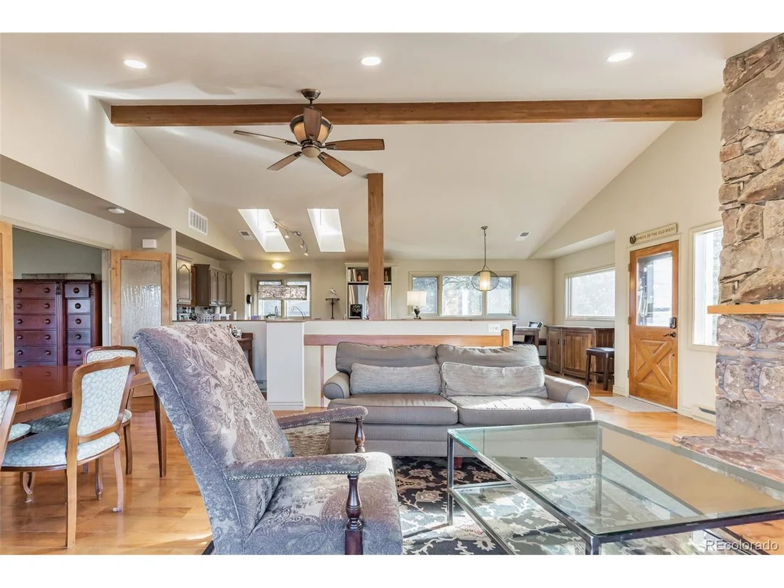 Photo of 27381 Overlook Dr