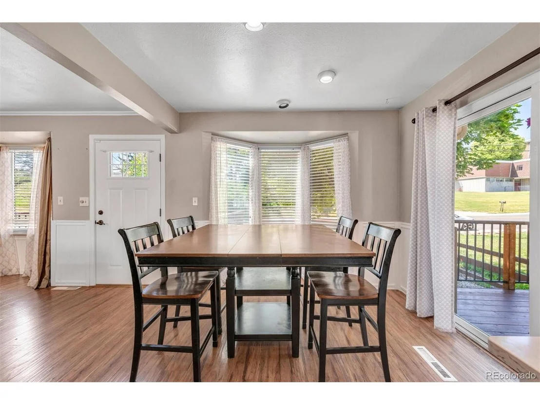 Photo of 9469 Grandview Ave