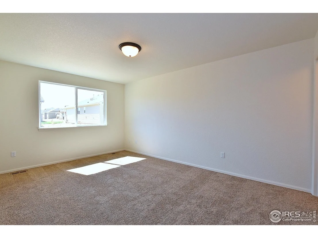 Photo of 4865 Grapevine Way