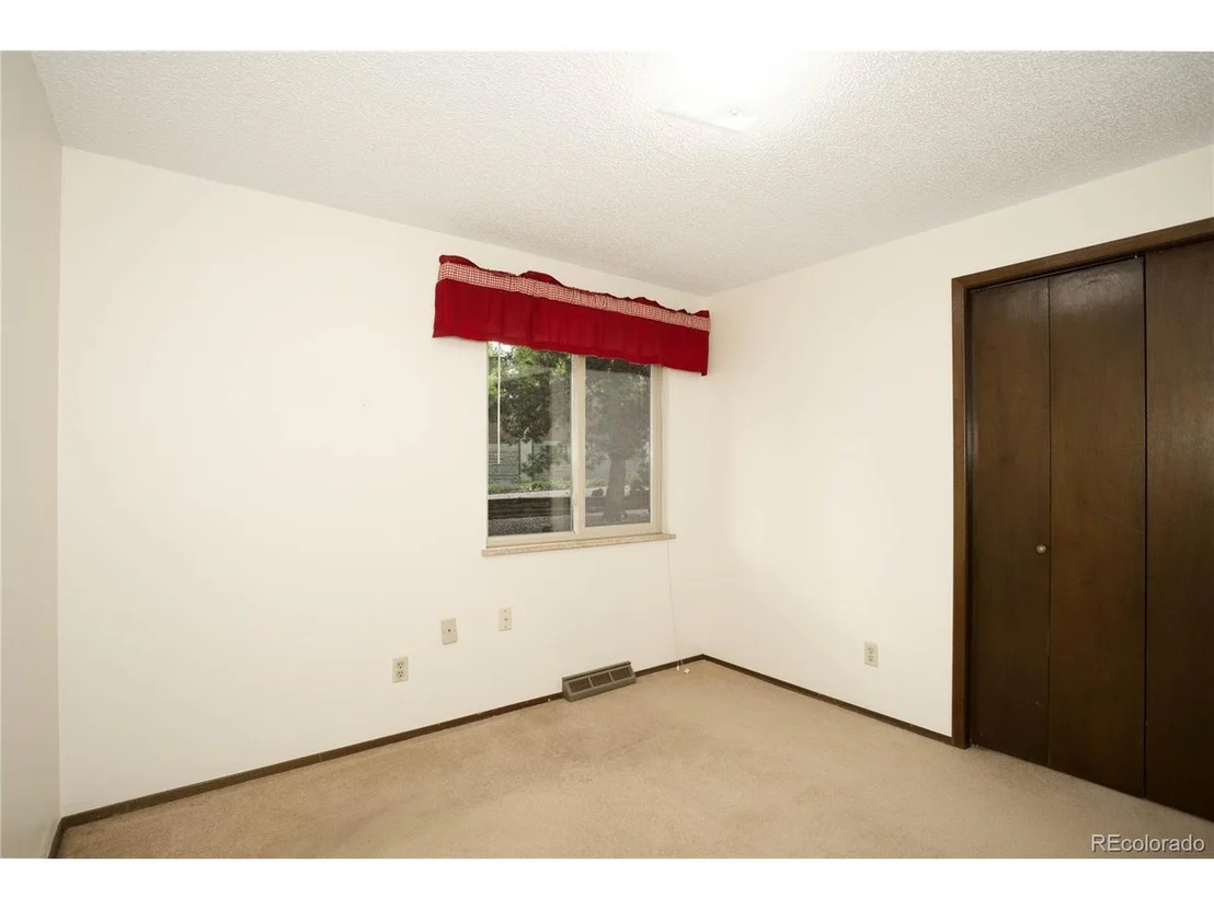 Photo of 7266 W 72nd Pl