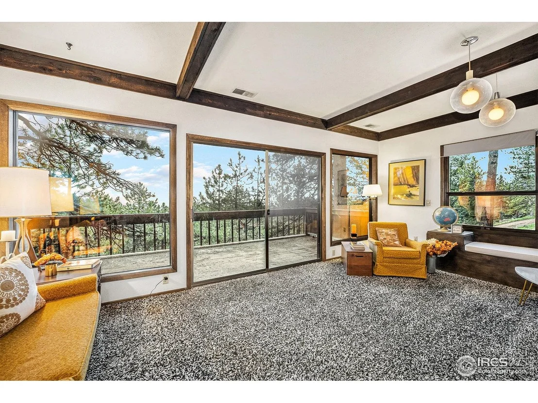 Photo of 335 Wild Horse Cir
