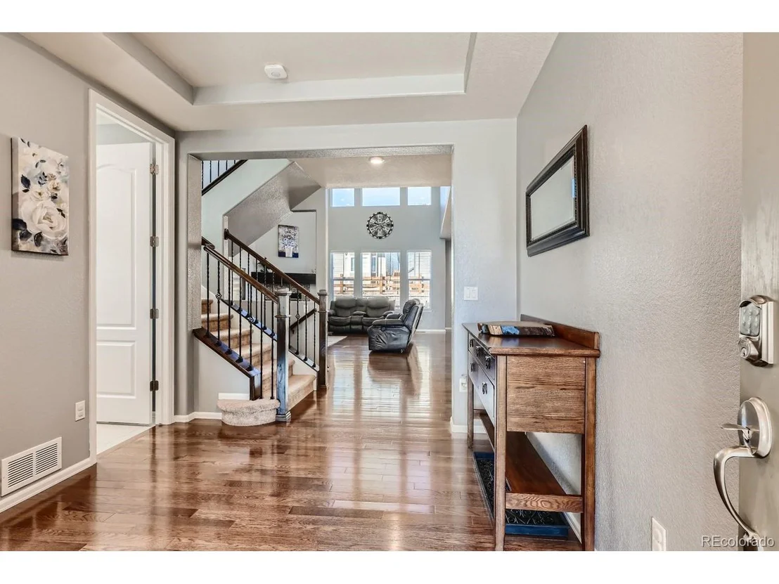 Photo of 10071 Isle Cir