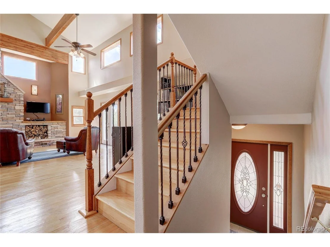 Photo of 10922 Conifer Mountain Rd
