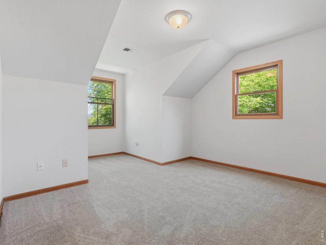 Photo of 101 Sioux Dr
