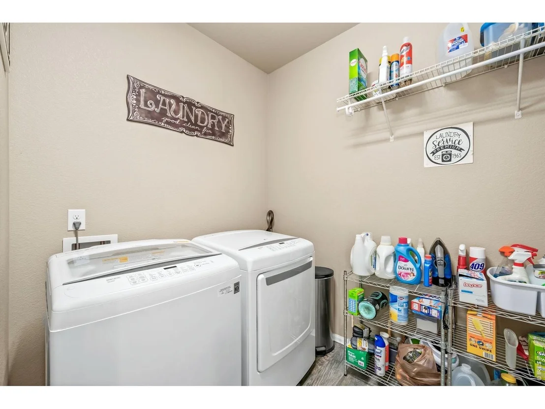Photo of 10398 Stagecoach Ave
