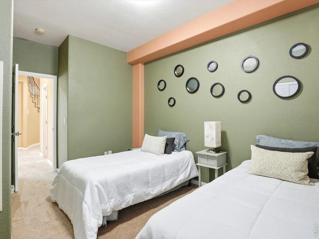 Photo of 445 Edison Pl