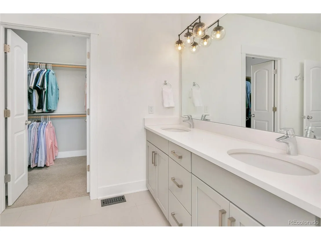 Photo of 5384 Uinta St