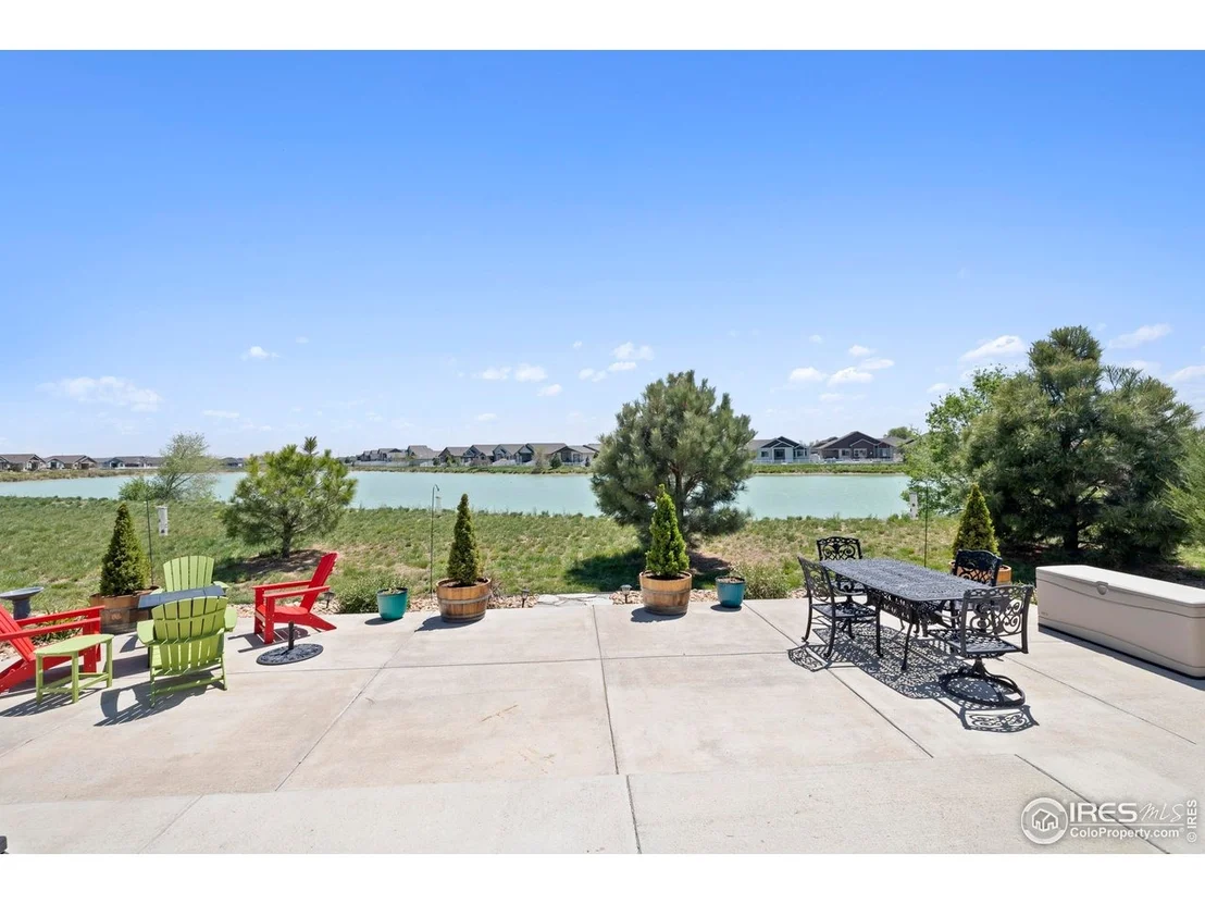 Photo of 480 Boxwood Dr