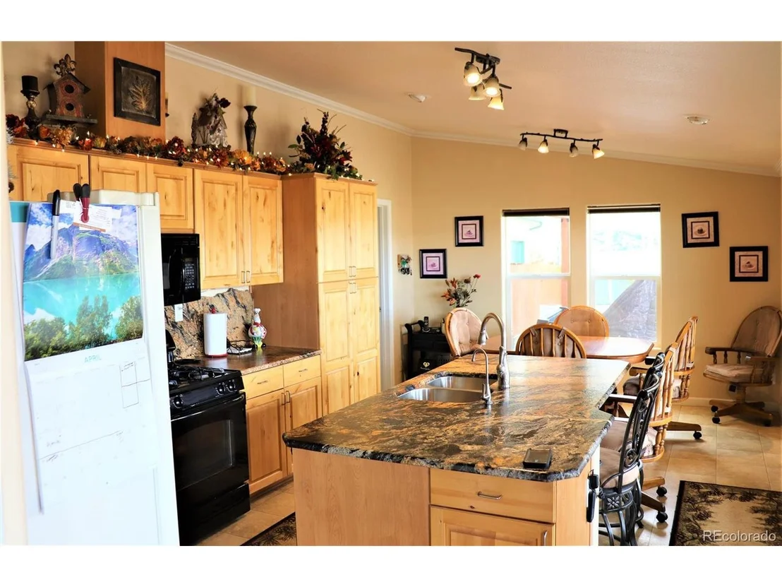 Photo of 1553 Bridle Path