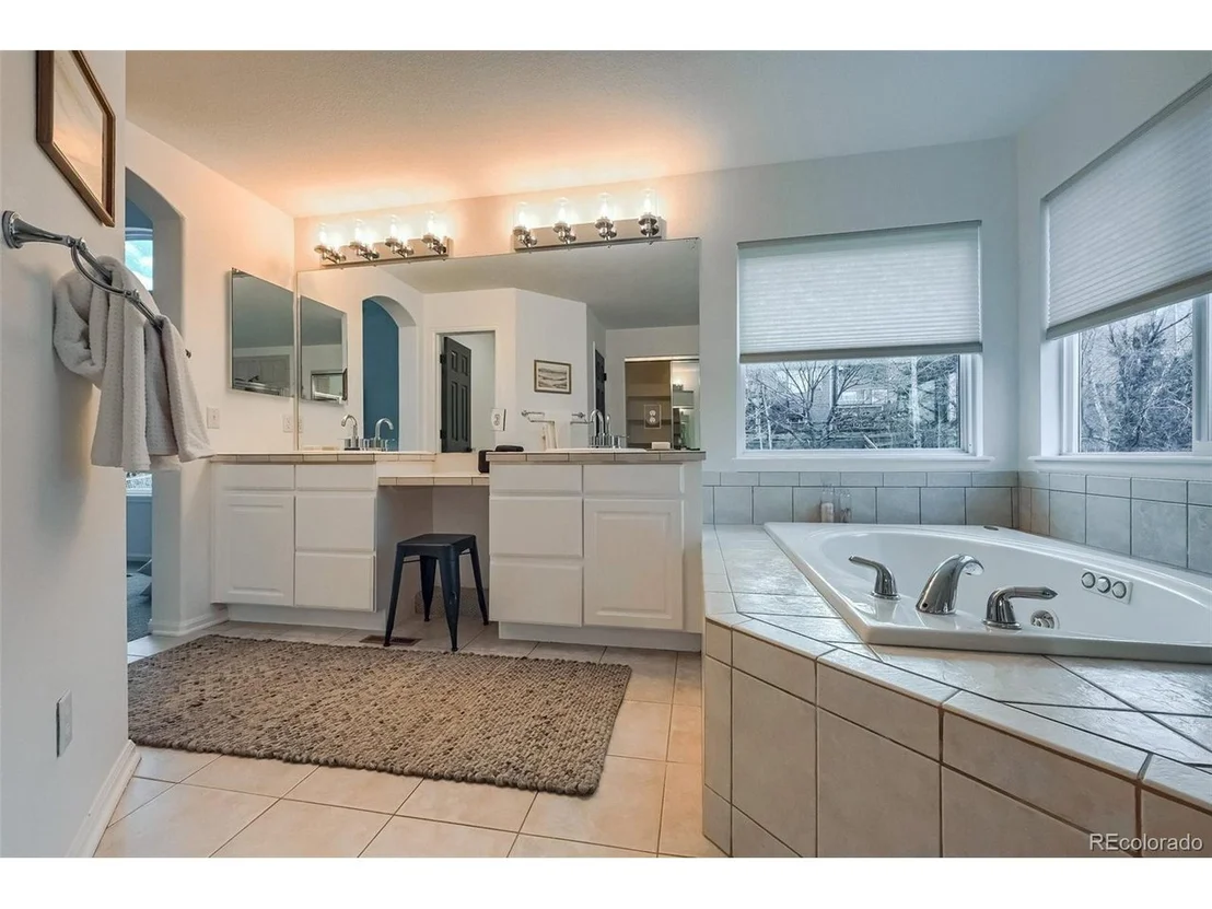 Photo of 813 Rabbit Run Dr