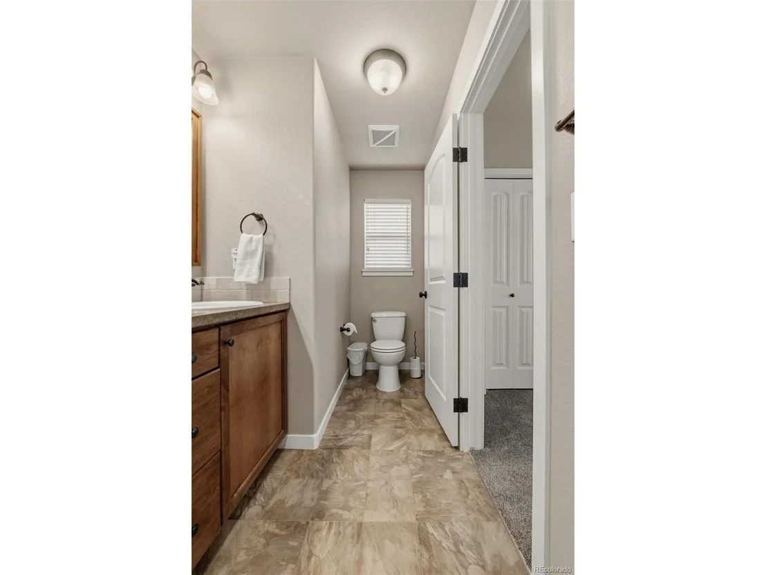 Photo of 102 11th Ave