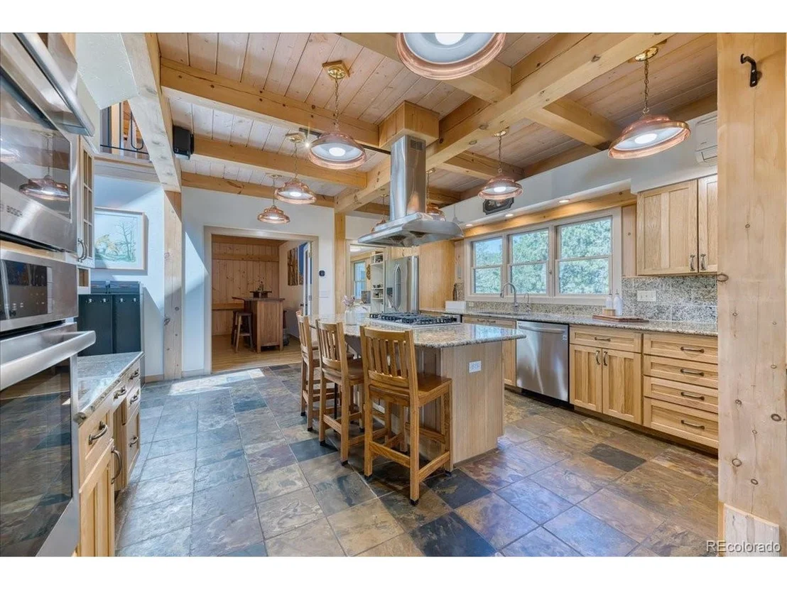 Photo of 1057 Reed Ranch Rd