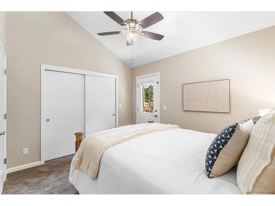 Photo of 34038 Forest Estates Rd
