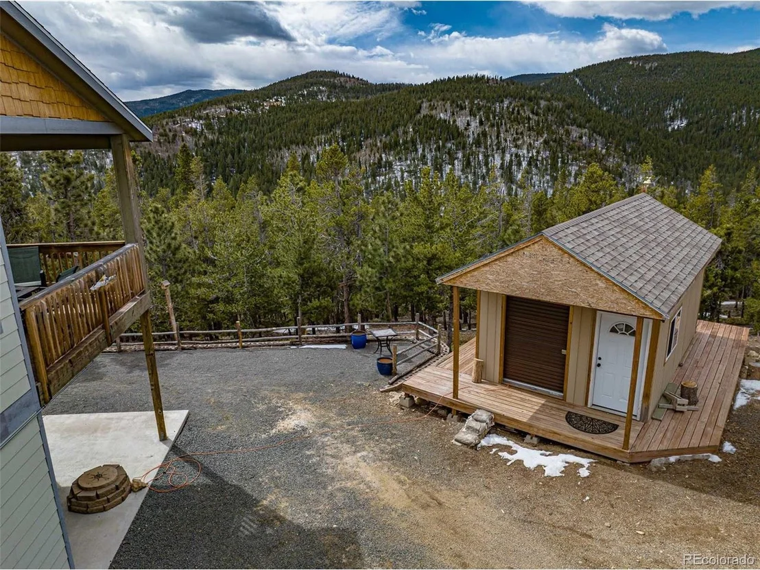 Photo of 286 Chieftain Rd