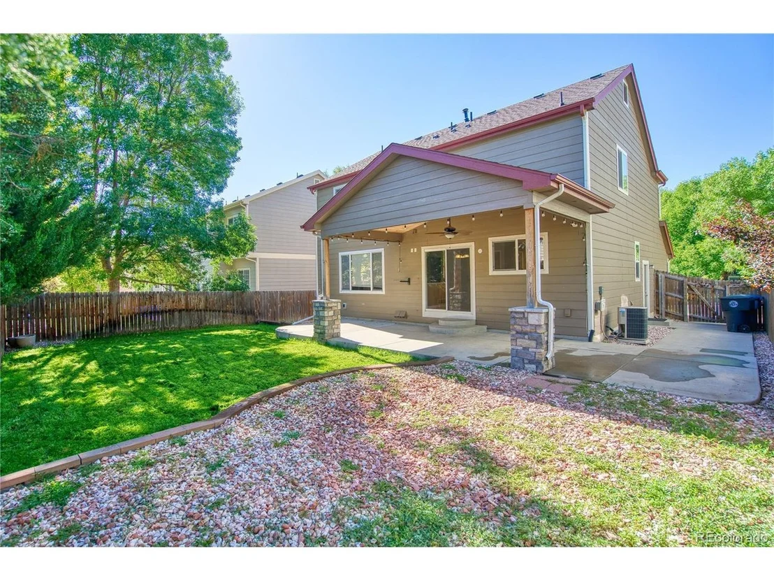 Photo of 1418 Red Mountain Dr
