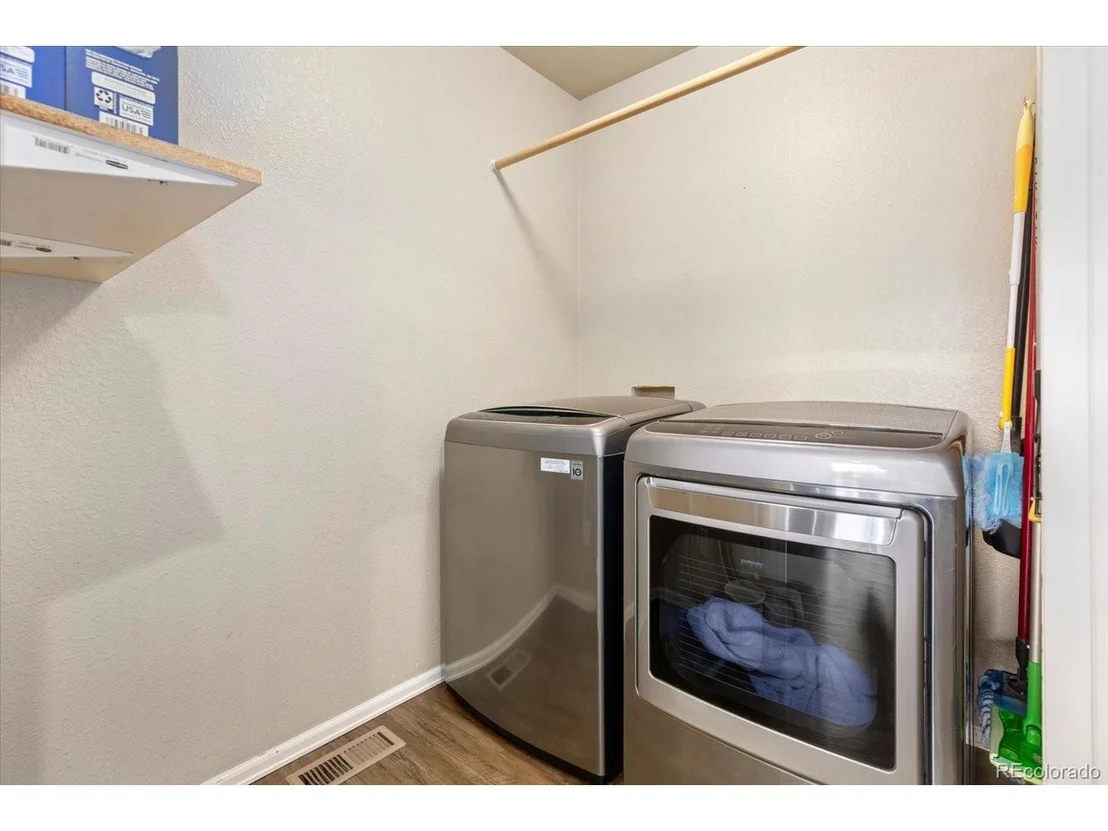 Photo of 7640 Meadowlark Dr