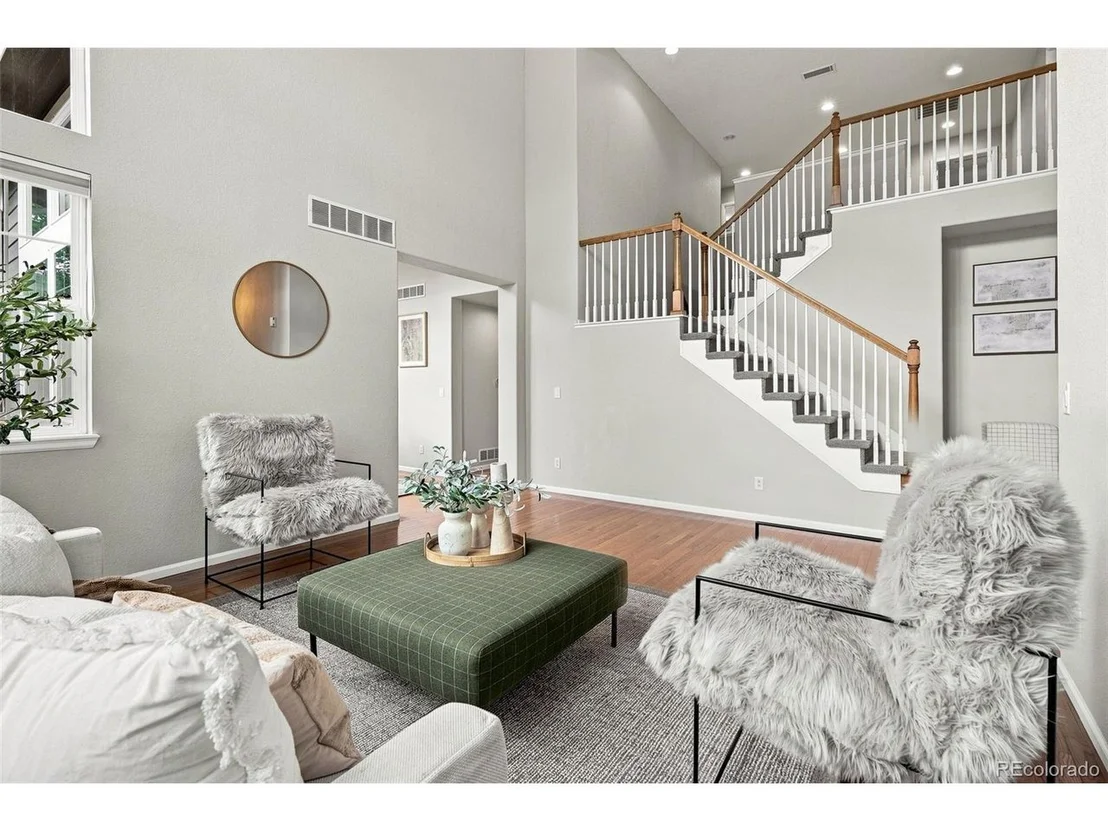 Photo of 10720 Briarglen Cir
