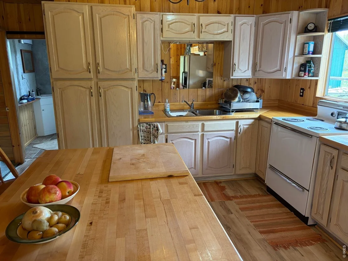 Photo of 25 Aspen Dr