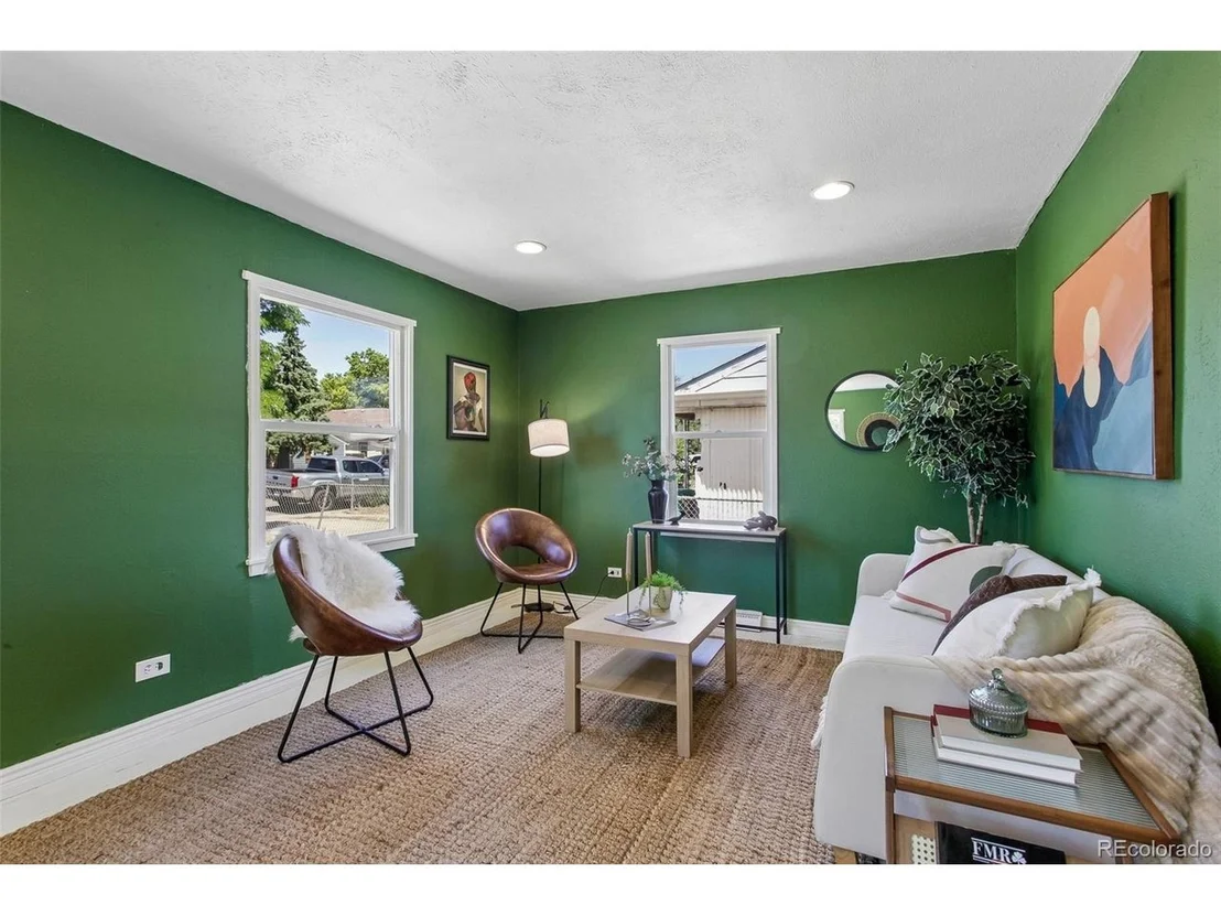 Photo of 5000 Tejon St