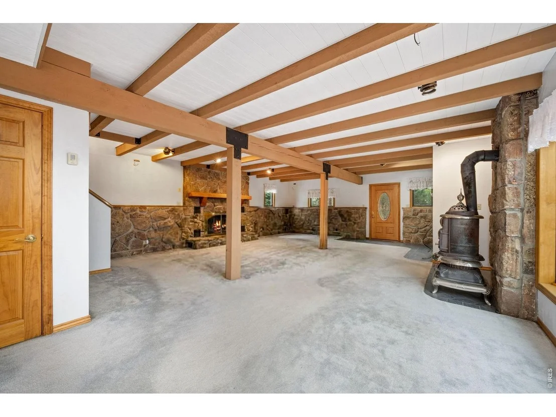 Photo of 697 N Beaver Rd