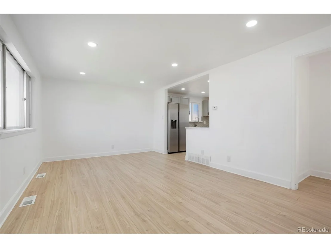 Photo of 7956 Joan Dr