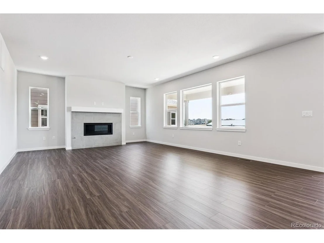 Photo of 1410 Colony Dr