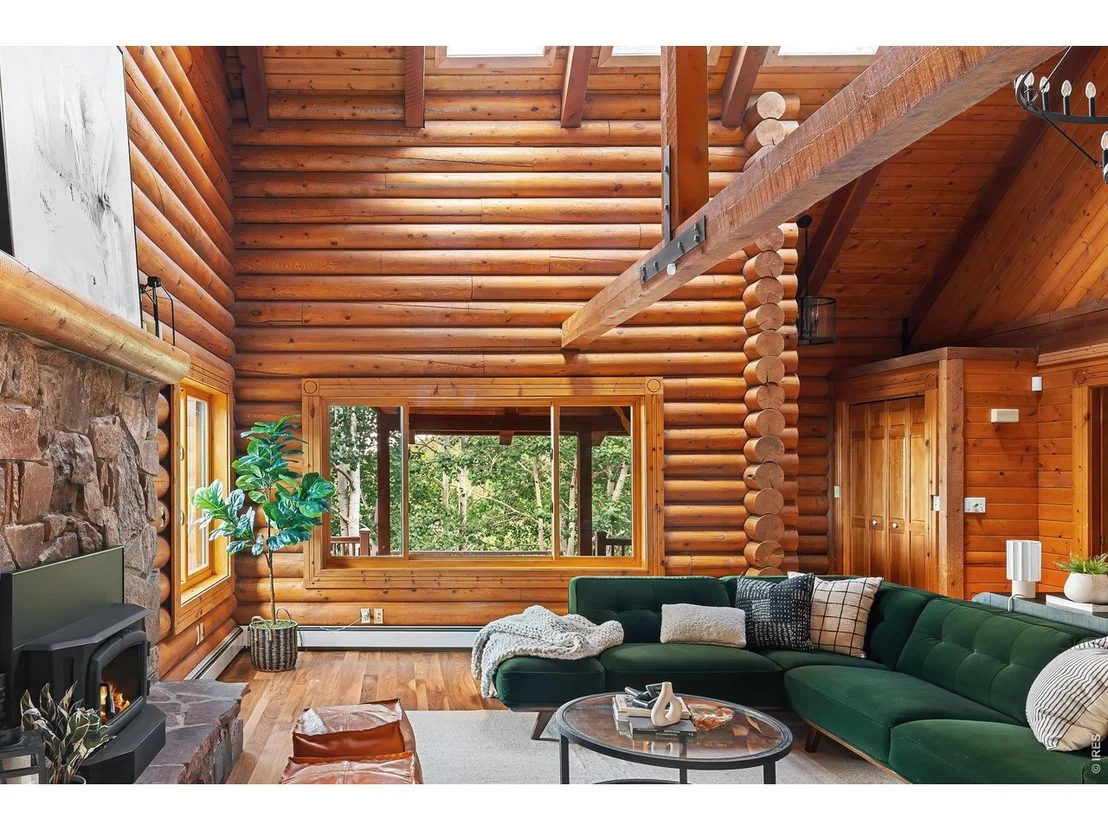 Photo of 172 Tall Pine Ln