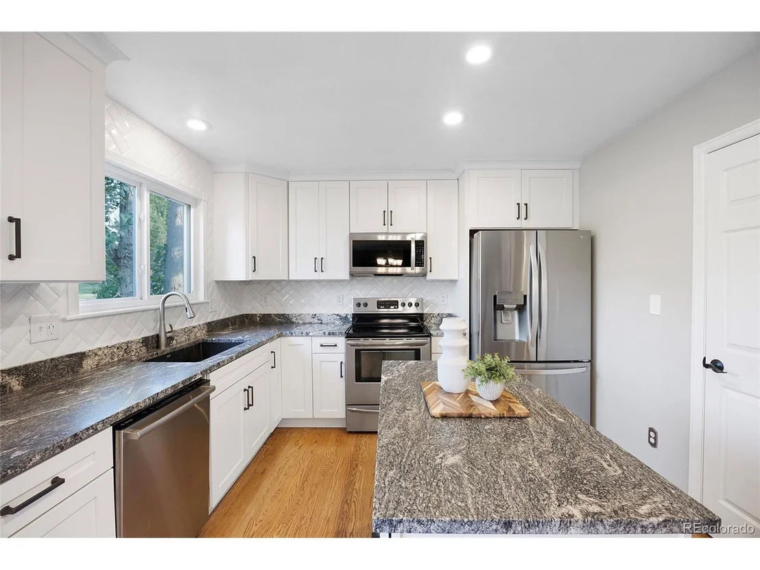 Photo of 16501 Bluebonnet Dr