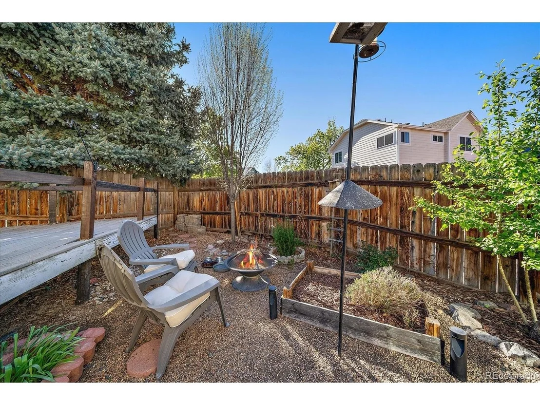 Photo of 10047 W 82nd Pl