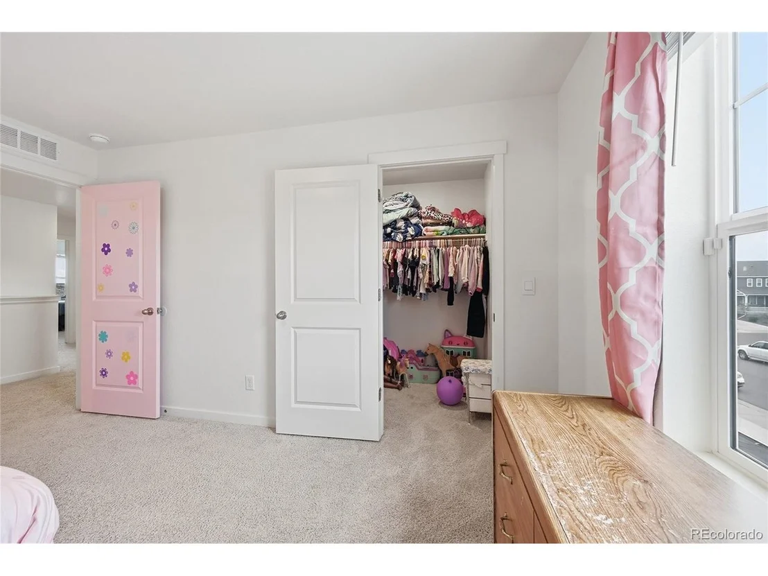 Photo of 281 Raven Ln