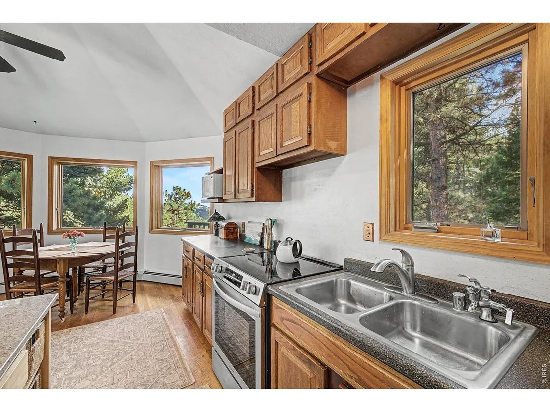 Photo of 208 Packer Gulch Rd