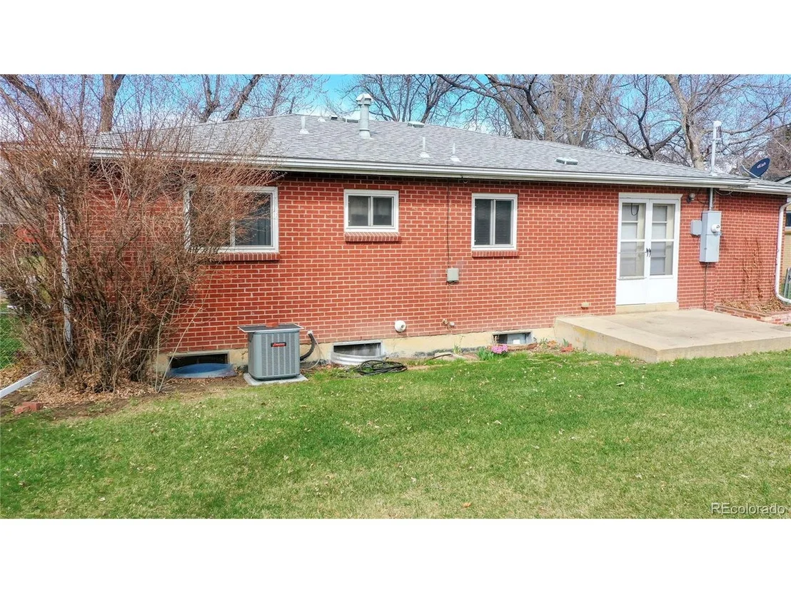 Photo of 6684 Kline St