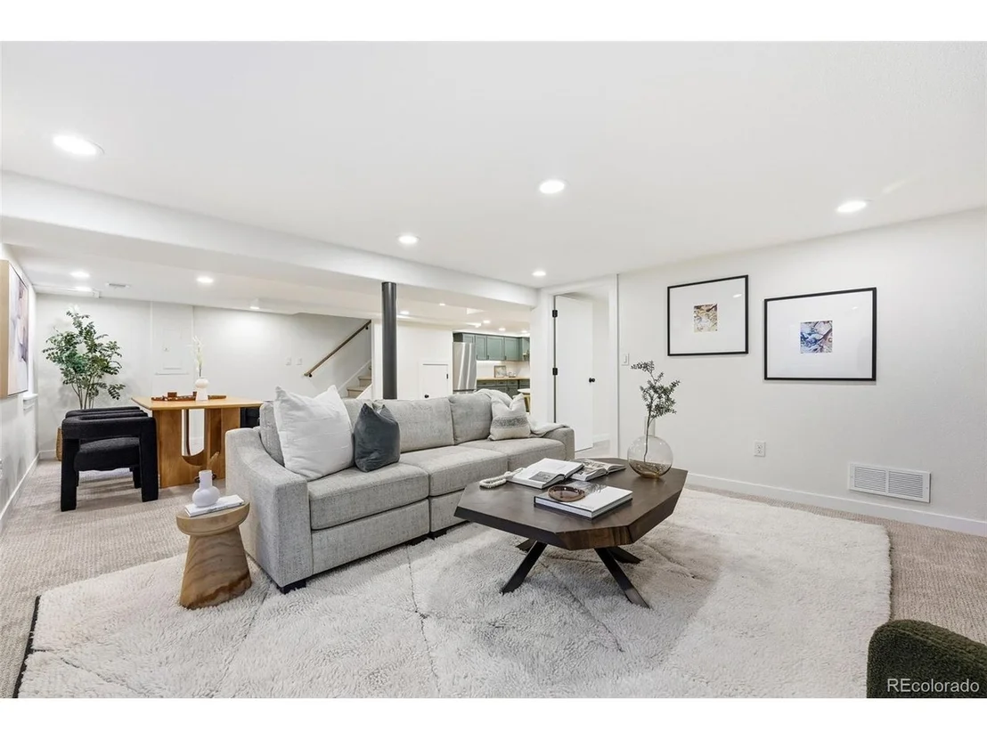 Photo of 3410 Ash Ave