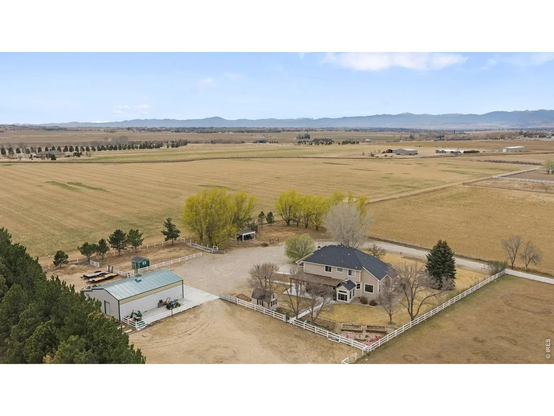 Photo of 880 E Highway 56