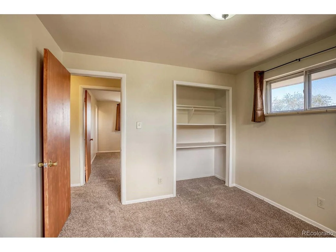 Photo of 131 Marigold Dr