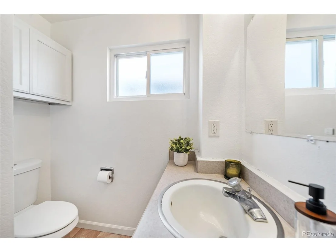 Photo of 550 Custer Ave