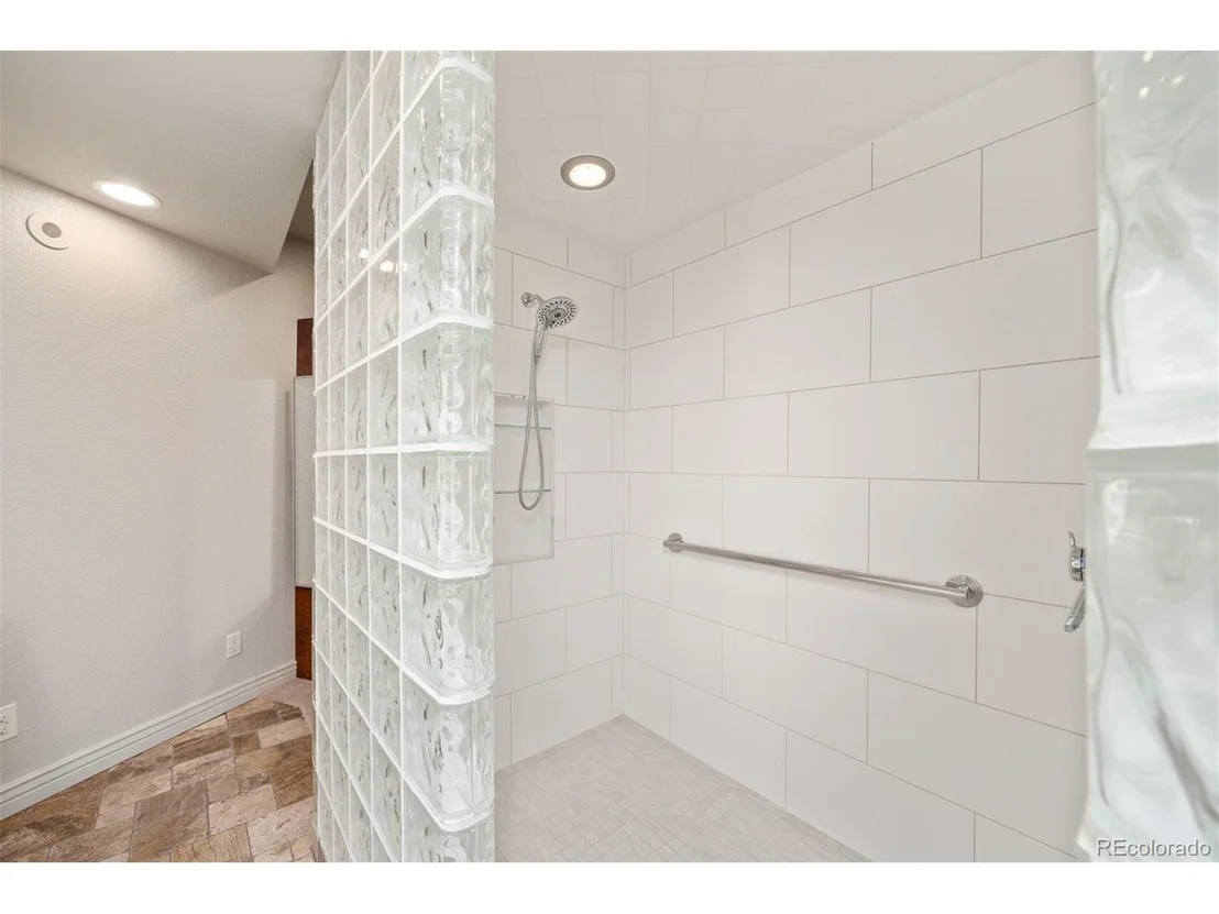 Photo of 2289 Old Quarry Rd