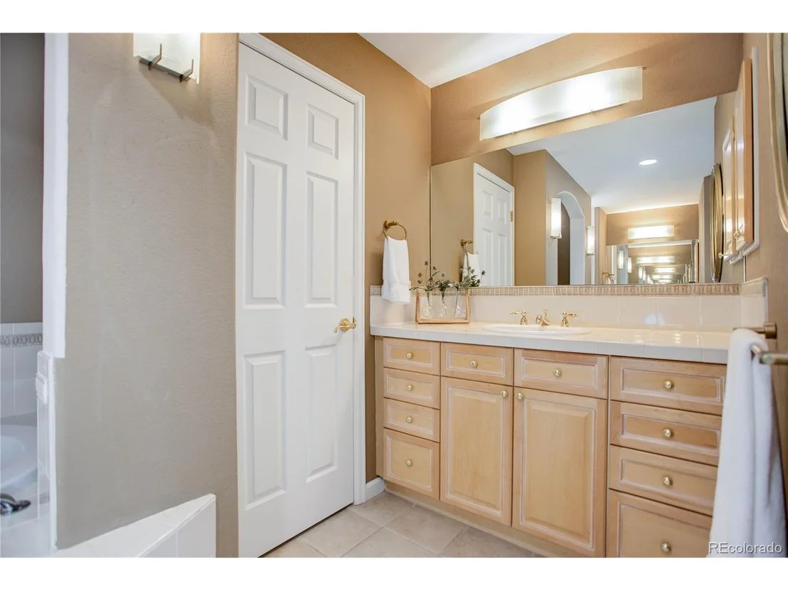 Photo of 7581 Nuthatch Cir