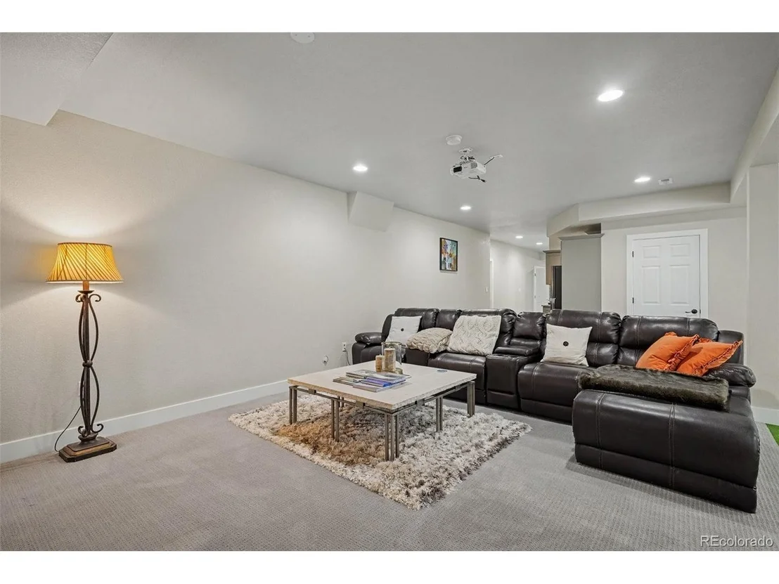 Photo of 6950 Esperanza Dr