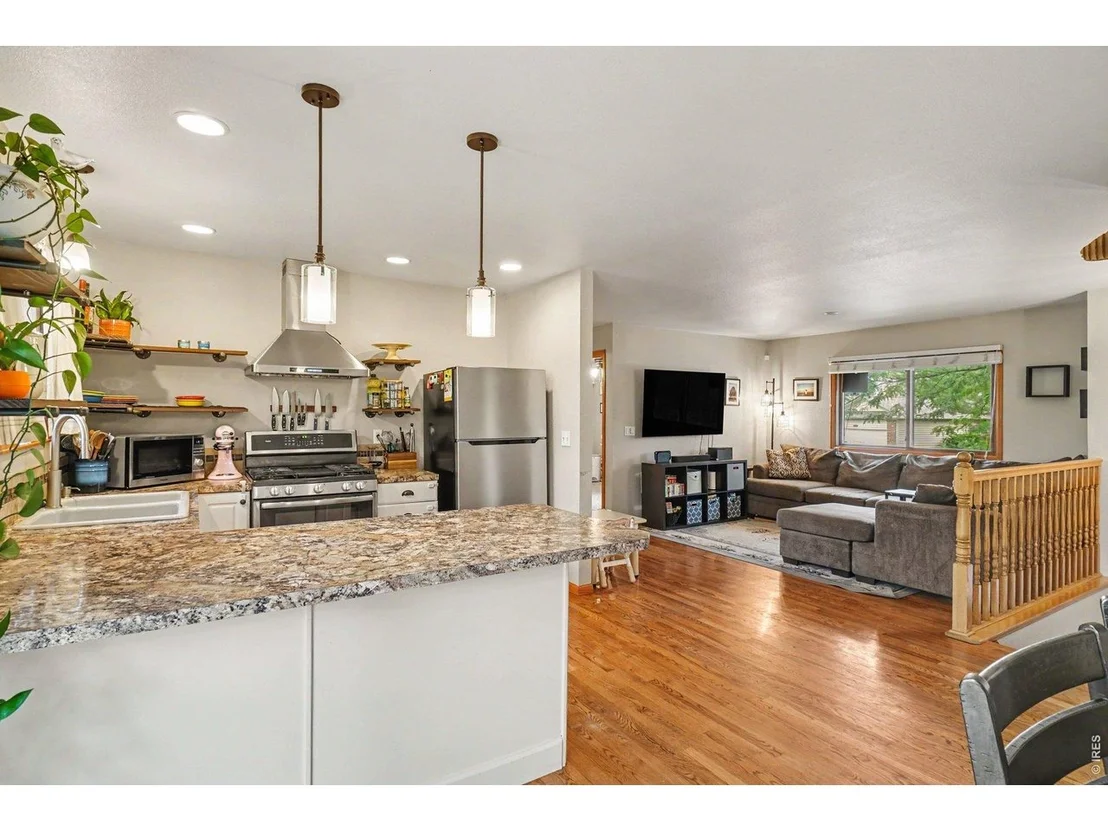 Photo of 3919 Logan Dr